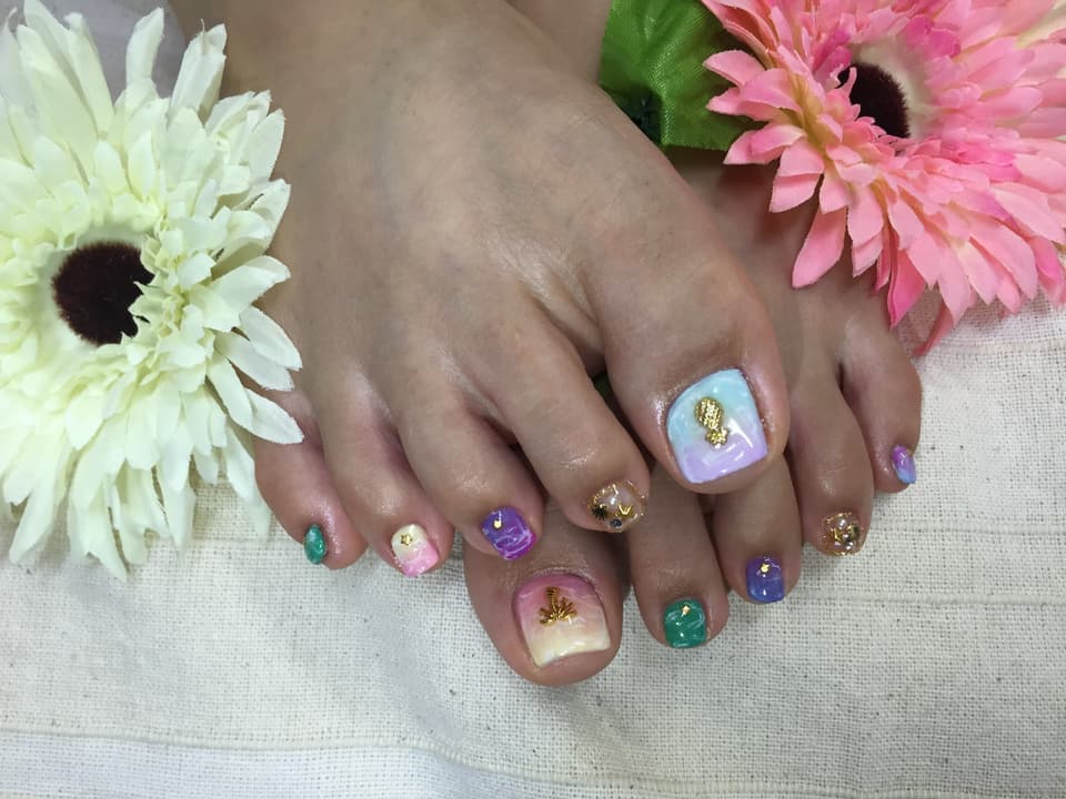 所沢のネイルサロン Nailmeeks 新所沢駅徒歩1分 所沢のネイルサロン Nailmeeks 新所沢駅徒歩1分